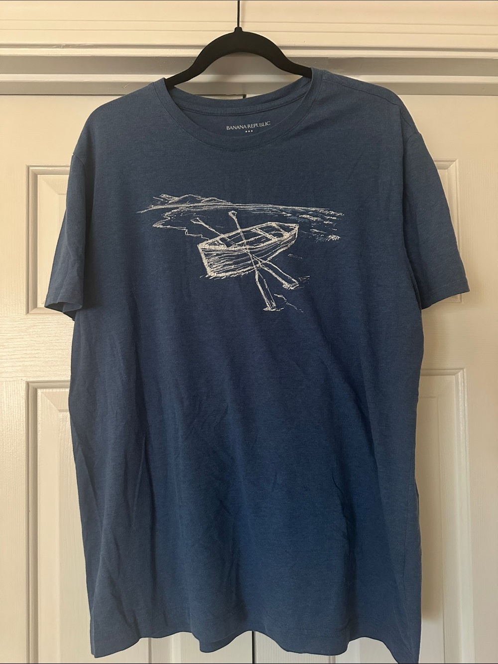 Banana Republic Blue Short Sleeve Graphic Crewneck Tee